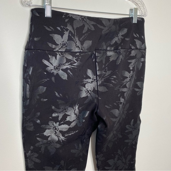Soft Surroundings Twilight Floral Leggings - Picture 6 of 12